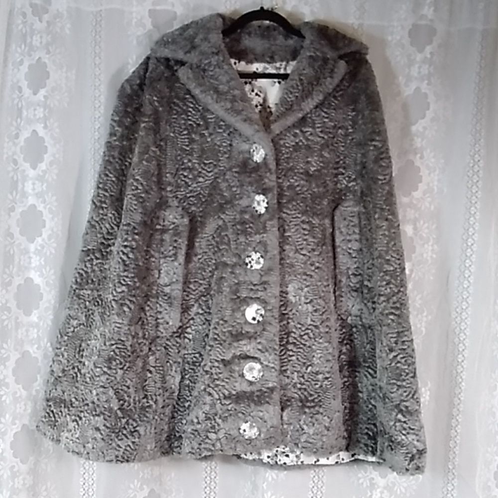 Vintage Women's Sweater Poncho Cape One Size